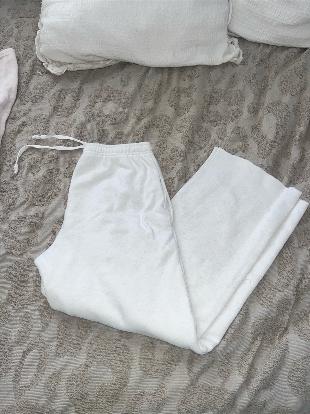 Brandy Melville White Drawstring Joggers